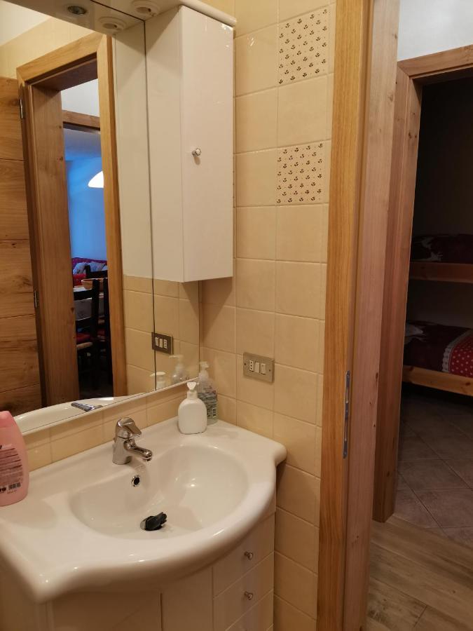 Casa Cinque Funghi A Folgarida Apartment Luaran gambar